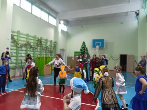 Новогодний переполох или как найти валенки Деда Мороза — фото 11