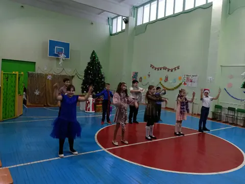 Новогодний переполох или как найти валенки Деда Мороза — фото 16
