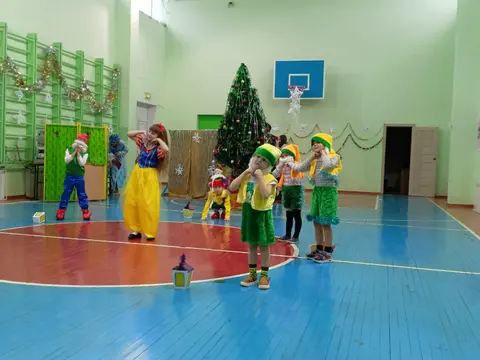 Новогодний переполох или как найти валенки Деда Мороза — фото 8