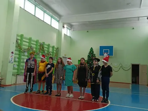 Новогодний переполох или как найти валенки Деда Мороза — фото 9