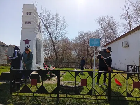 Благоустройство памятника — фото 3